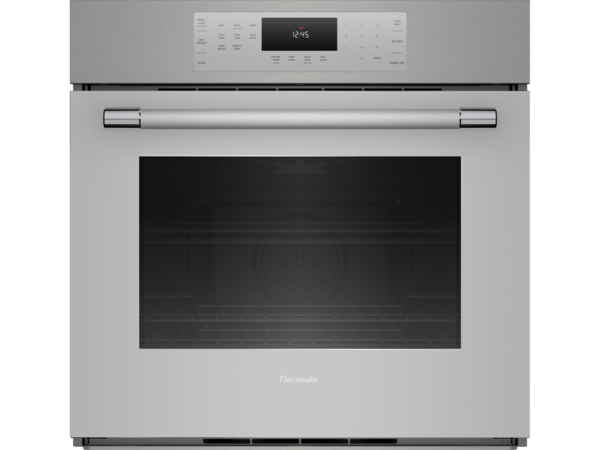 Thermador Masterpiece oven with Professional handles