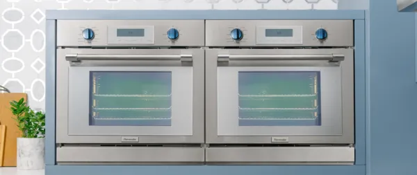 Thermador Ovens With Blue Knobs Stage Desktop