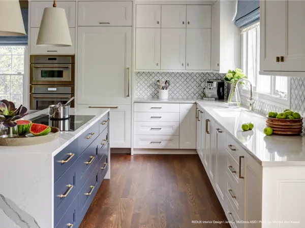 thermador-bottom-freezer-refrigerator-36-inch-2-door-bottom-freezer-white-blue-kitchen