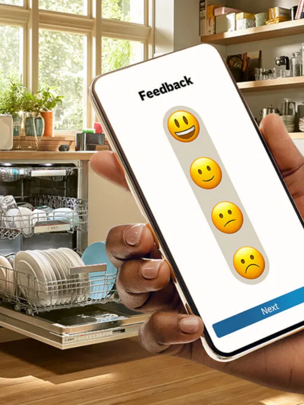 App Bosch Home Connect mostrata su uno smartphone