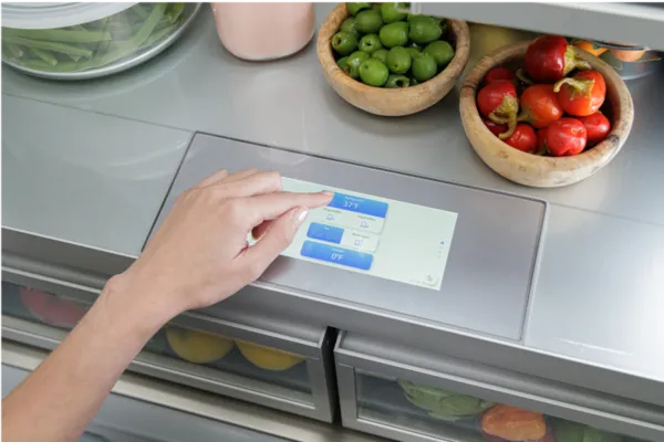 thermador refrigerator full color touchscreen