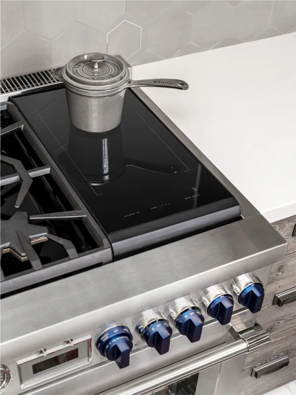 thermador luxury 48 inch ranges with induction module and blue knobs