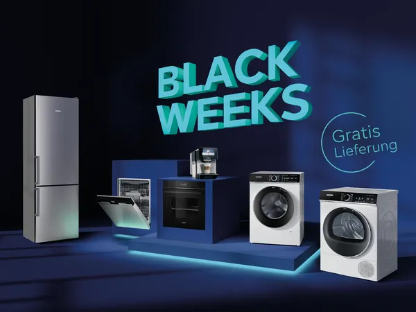 Kühlschrank, Geschirrspüler mit geöffneter Tür, Backofen, Waschmaschine und Trockner vor dunklem Hintergrund mit 3D-Schriftzug 'BLACK WEEKS' und Text "Gratis Lieferung"