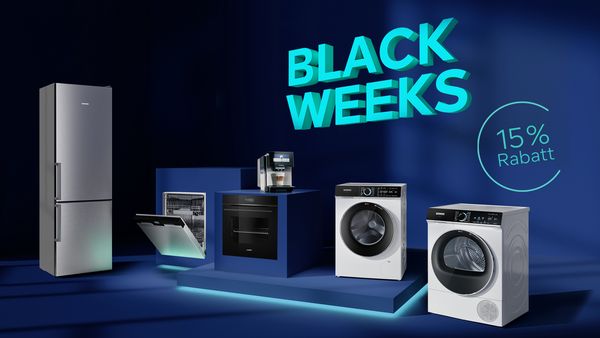 Dunkelblauer Raum mit Hausgeräten von Siemens und dem Hinweis auf die aktuelle Black Weeks Aktion mit 15 % Rabatt im Siemens Online Shop  