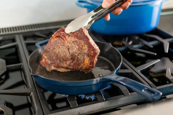 thermador air sous vide mode searing steak on range cast iron pan