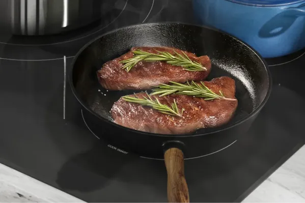 thermador heritage induction cooktop cast iron pan with steak pause function