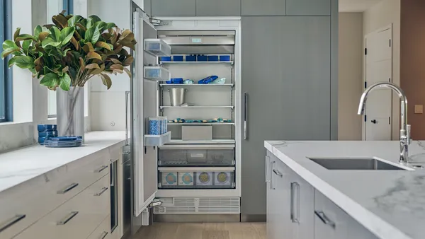 36 inch freezer column open lot 21