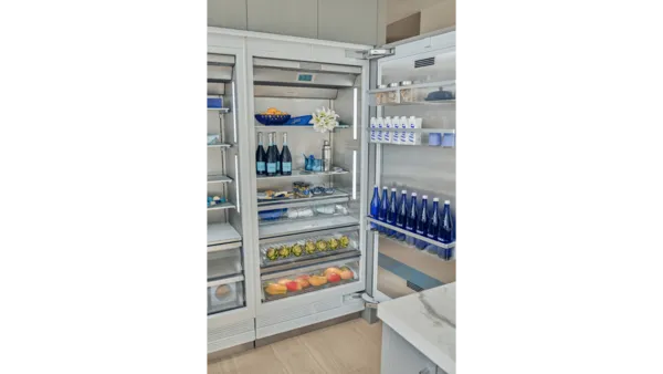 refrigerator column lot 21 opened