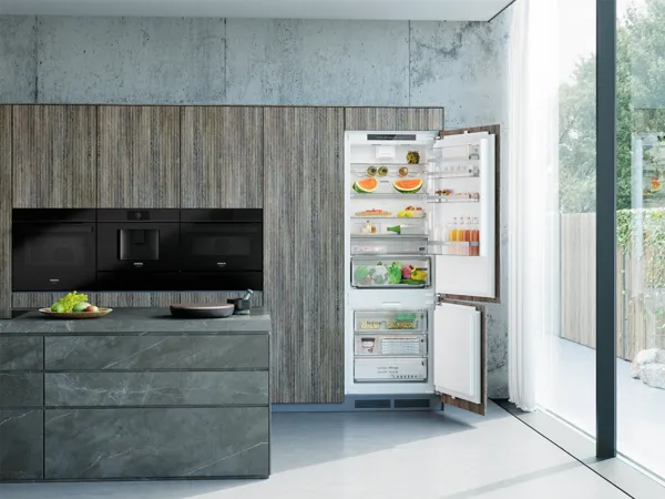 Réfrigérateurs-congélateurs combinés intégrables