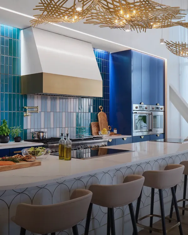 Virtual & In-Person Showroom Tours