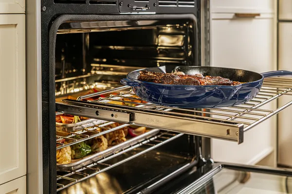 thermador induction ranges 30 inch masterpiece slide in induction range teslescopic rack