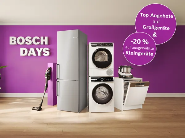 Silberfarbener Kühlschrank, gestapelte Waschmaschine und Trockner, geöffneter Geschirrspüler, Küchenmaschine und kabelloser Staubsauger von Bosch vor einer violetten Wand mit dem Schriftzug „BOSCH DAYS“. Rechts oben weist ein violetter Kreis auf Top Angebote auf Großgeräte und 20 % Rabatt auf ausgewählte Kleingeräte hin.