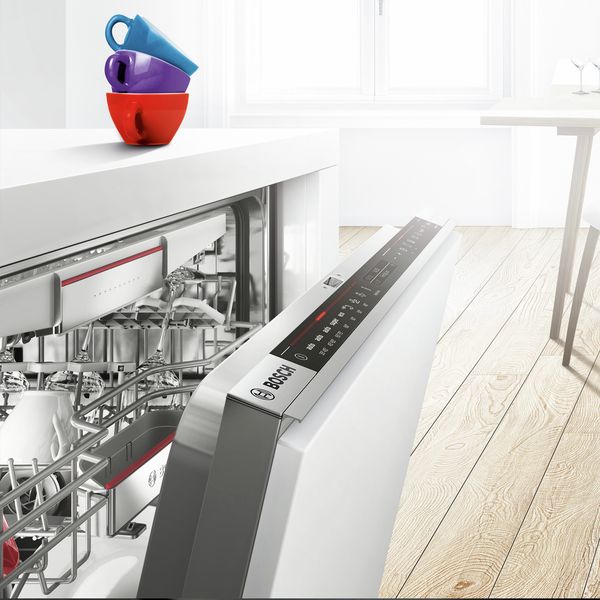 Smart Bosch Home Connect dishwasher