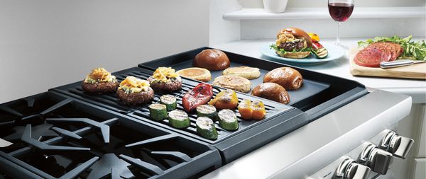 Table de cuisson électrique avec grille et plaque chauffante