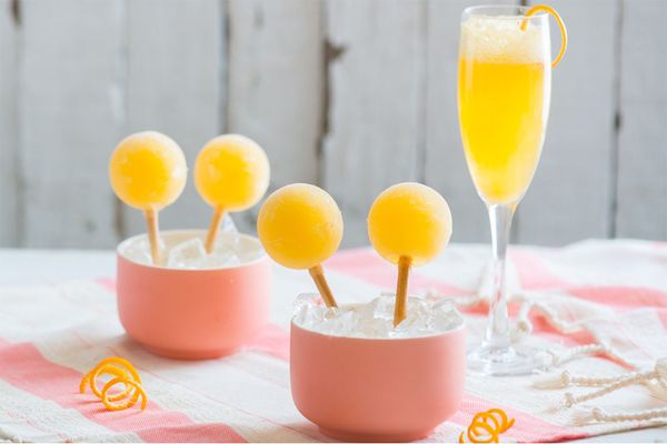 Sucettes glacées de mimosa