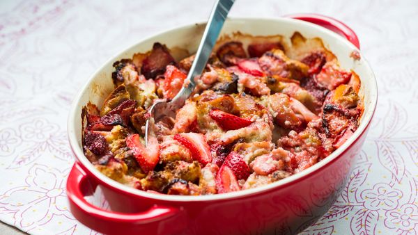 Strawberry Bread Pudding | Thermador Recipes by Steam