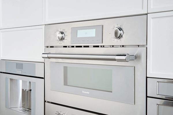 Thermador Professional Collection Speed convection double wall oven 