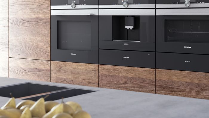 Integrated Siemens appliances in a modern kitchen