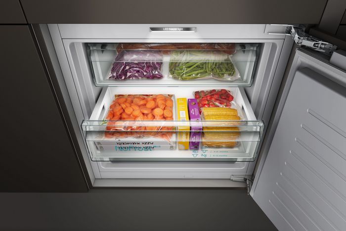Tu congelador Siemens tiene capacidad para guardar muchos alimentos, aunque hay algunos que es mejor no congelar. 