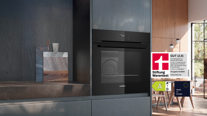 Siemens Einbaubackofen HB272ABB3 ausgezeichnet von Stiftung Warentest, Energieeffizienzklasse A+ und Made in Eurpe.