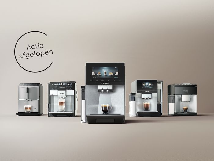 Vijf Siemens volautomatische espressomachines op een rij, afgelopen actie.