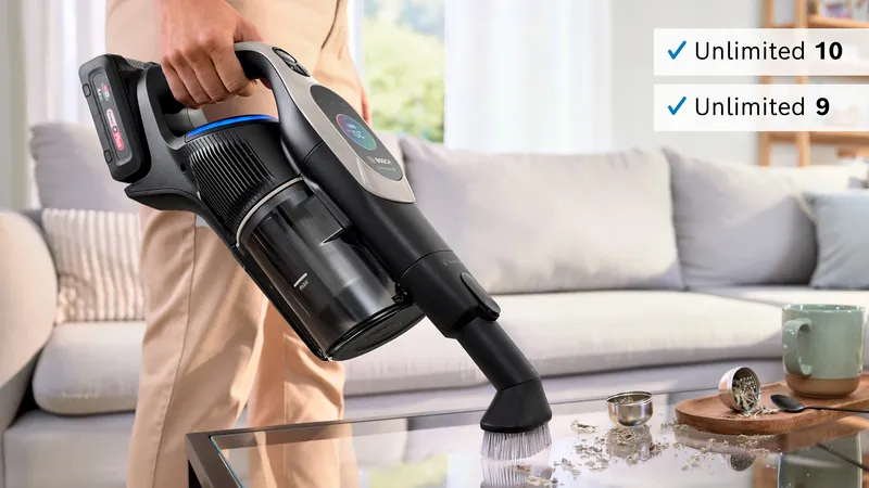 https://media3.bsh-group.com/Images/800x/25056960_BO_PCP_T17_Feature_Accessory_FurnitureBrush-with-soft-bristles.webp