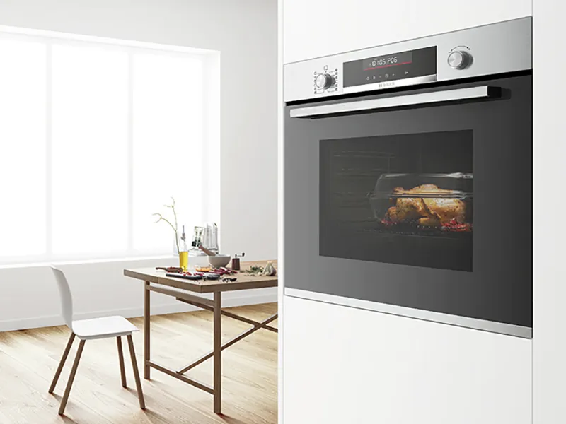 https://media3.bsh-group.com/Images/800x/MCIM02693143_bosch-krt-oven-autopilot-800x600.webp