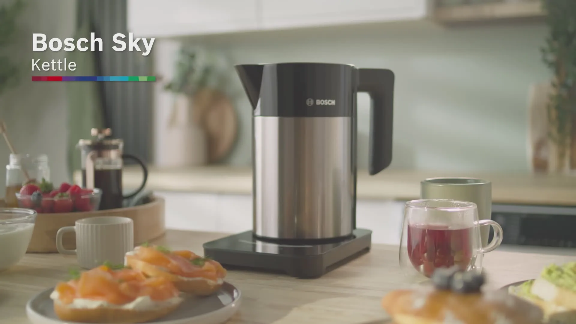 Video Nr. 8 of the product TWK7203GB