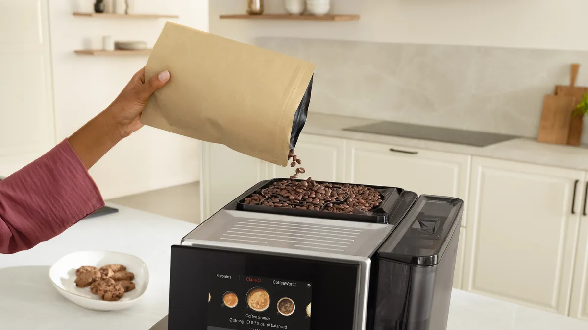 24461657_BSH-EN_BO_FAEM_812_TQU60703_General_SecImg-05_plain_3200x1800px_def