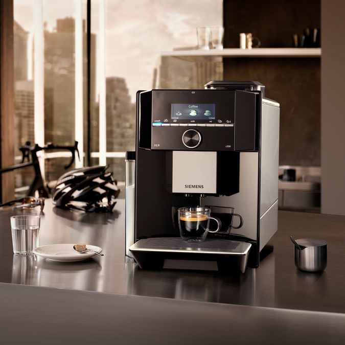 Machine à café tout-automatique EQ.9 s300 Noir TI923309RW TI923309RW-13