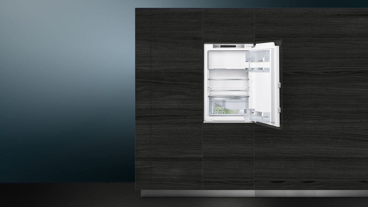 iQ500 Einbau-Kühlschrank mit Gefrierfach 88 x 56 cm Flachscharnier mit Softeinzug KI22LADE0 KI22LADE0-2