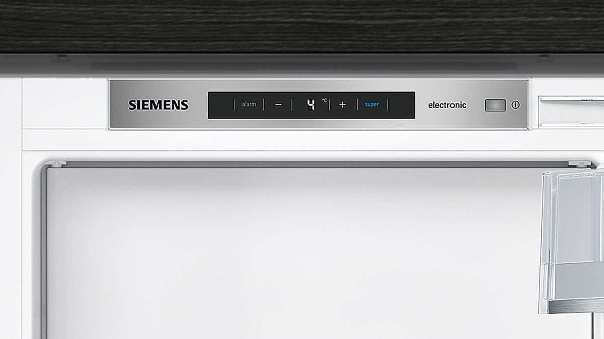 iQ500 Einbau-Kühlschrank mit Gefrierfach 88 x 56 cm Flachscharnier mit Softeinzug KI22LADE0 KI22LADE0-3