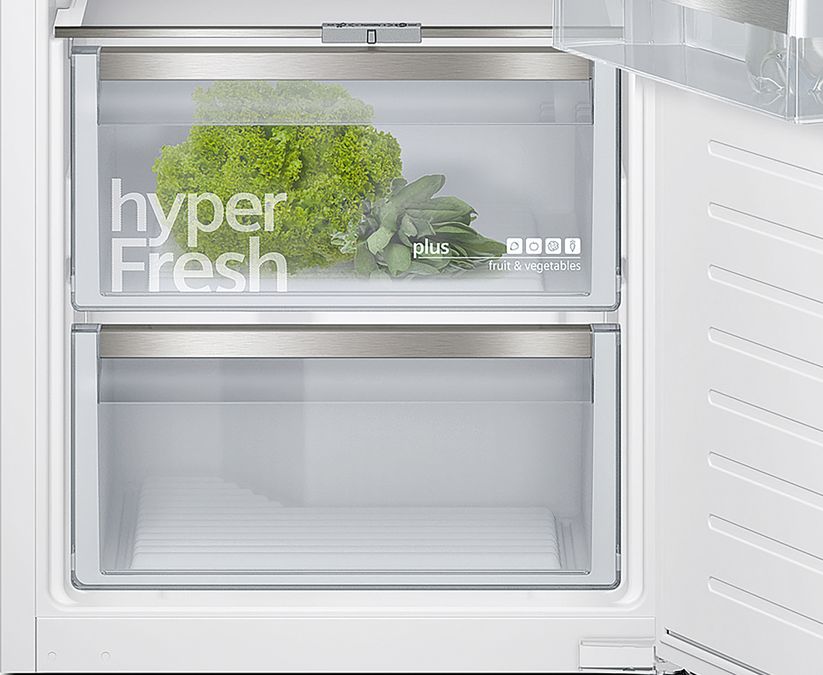 iQ500 Einbau-Kühlschrank mit Gefrierfach 158 x 56 cm Flachscharnier mit Softeinzug KI72LADE0 KI72LADE0-5