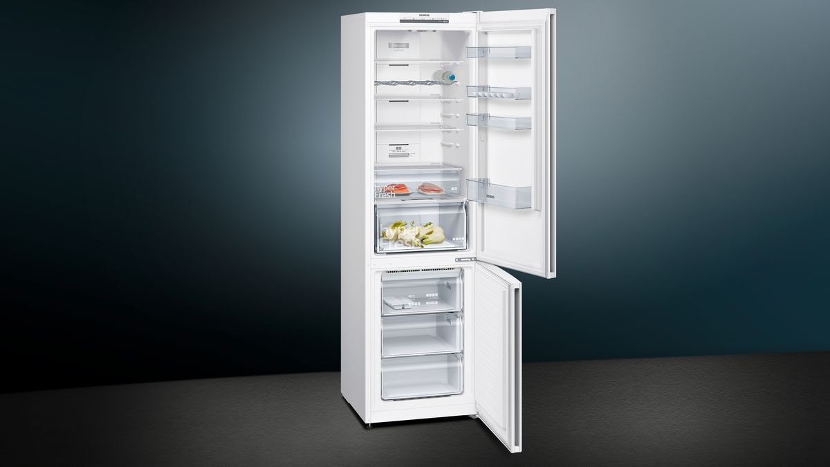 iQ300 free-standing fridge-freezer with freezer at bottom 203 x 60 cm White KG39NVWEC KG39NVWEC-3