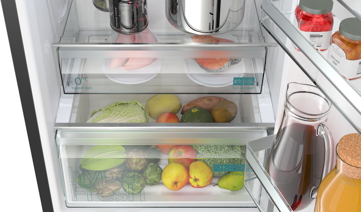 iQ300 free-standing fridge-freezer with freezer at bottom 186 x 60 cm antiFingerprint door (Intelligent black - Steel surface) KG36NXXDF KG36NXXDF-6