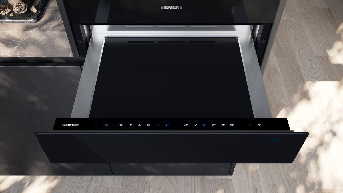 iQ700 warming drawer 60 x 14 cm Black BI710C1B1B BI710C1B1B-3