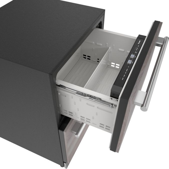 Freedom® 24 inch UC Refrigerator Freezer - Custom 24'' Panel Ready T24UC905DP T24UC905DP-3