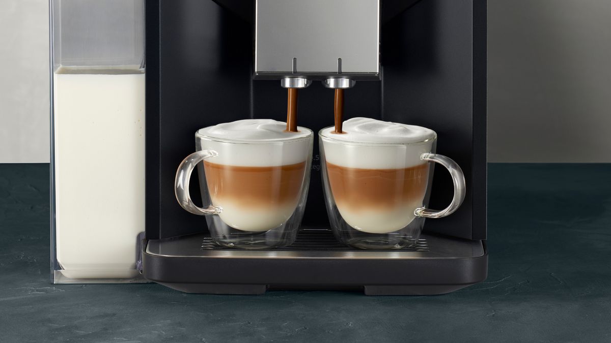 Helautomatisk kaffemaskin EQ500 integral Safir svart metallic TQ505R09 TQ505R09-4