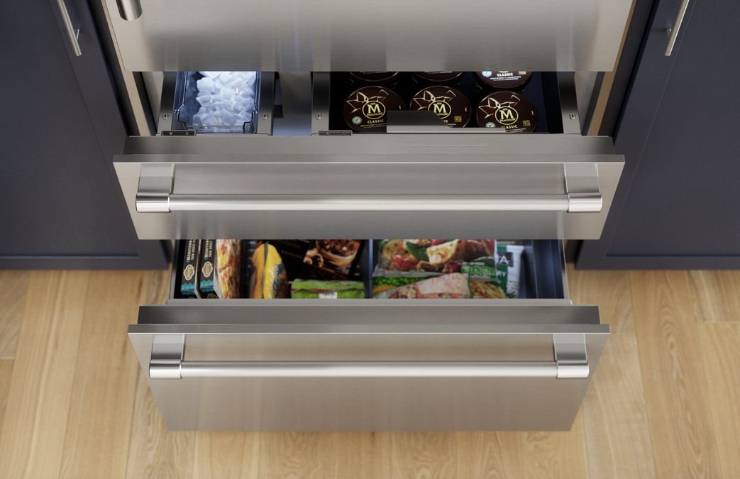 Freedom® Built-in Bottom Freezer 36'' Professional Stainless Steel T36BB120SS T36BB120SS-12