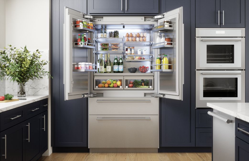 Freedom® Réfrigérateur combiné intégrable à portes françaises avec congélateur en bas  Masterpiece® Inox T42BT110NS T42BT110NS-4