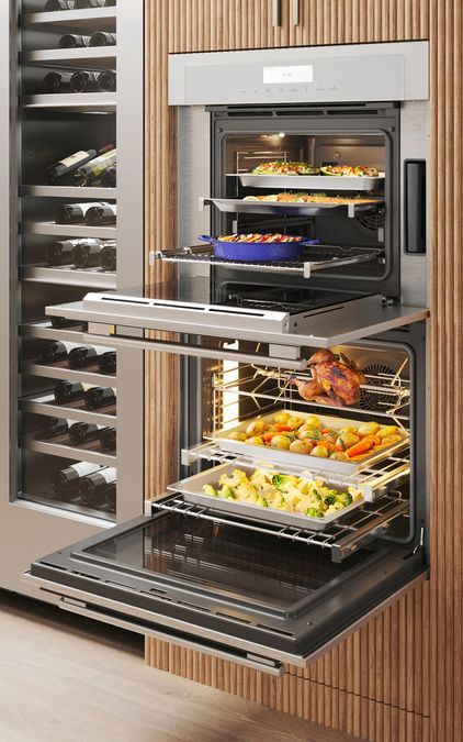 Masterpiece® Double Steam Wall Oven 30'' MEDS302BS MEDS302BS-14