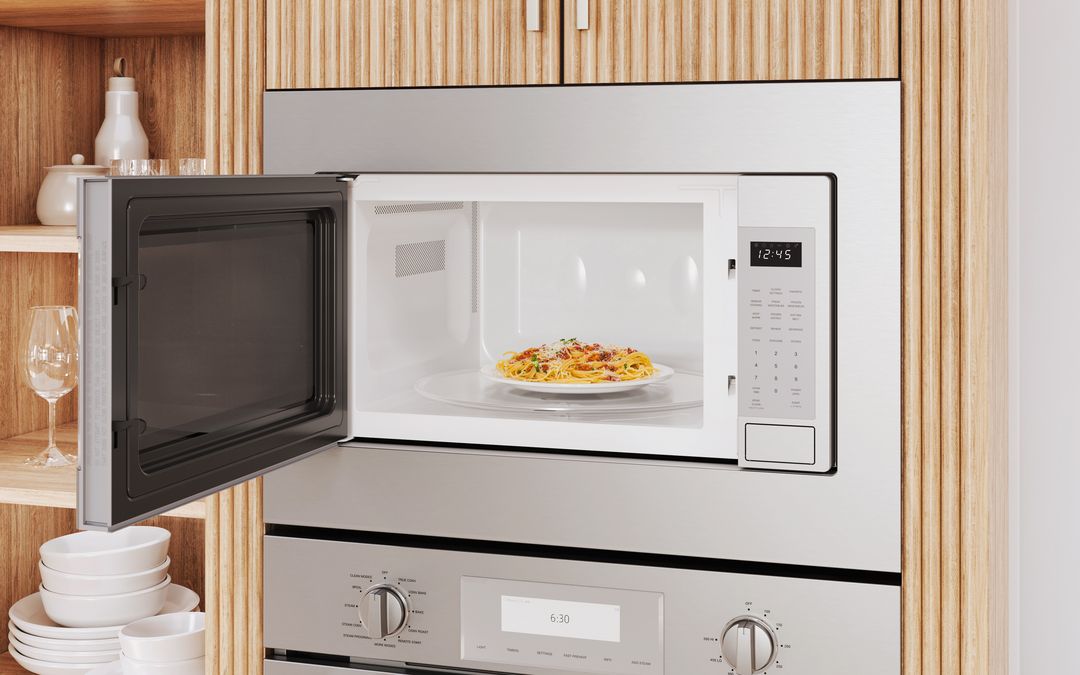 Masterpiece® Built-In Microwave Oven 24'' Door hinge: Left, Stainless Steel MBCS MBCS-12