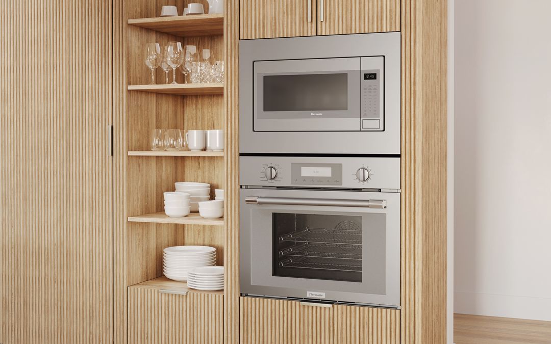 Masterpiece® Built-In Microwave Oven 24'' Door hinge: Left, Stainless Steel MBCS MBCS-6