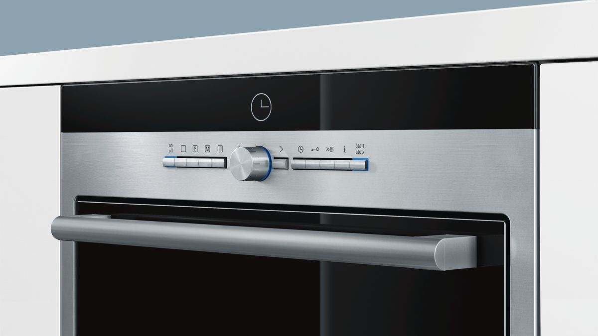 iQ700 Built-in single multi-function activeClean oven HB78GB570B stainless steel HB78GB570B HB78GB570B-4
