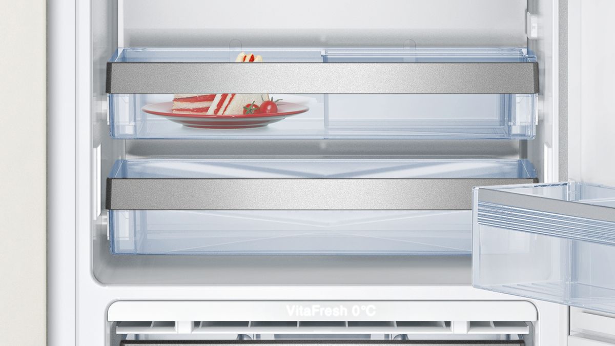 N 90 Built-in fridge-freezer with freezer at bottom 177.2 x 55.6 cm K8345X0 K8345X0-4