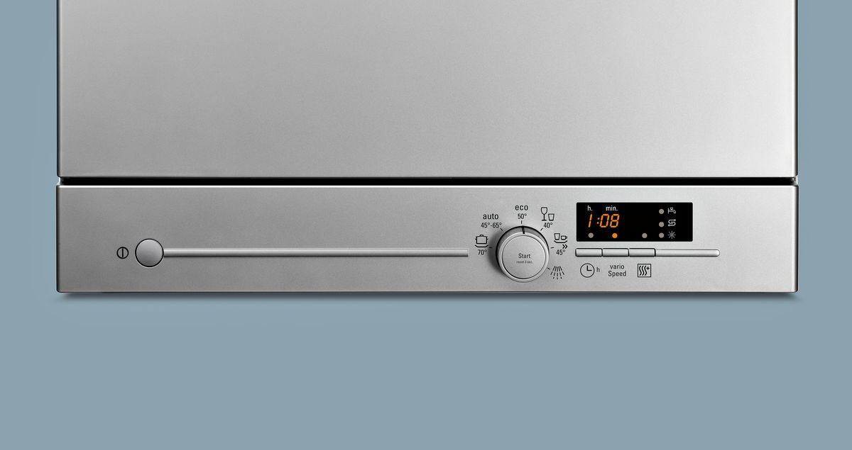iQ300 獨立式洗碗機 55 cm 鈦銀色機身 SK26E821EU SK26E821EU-3