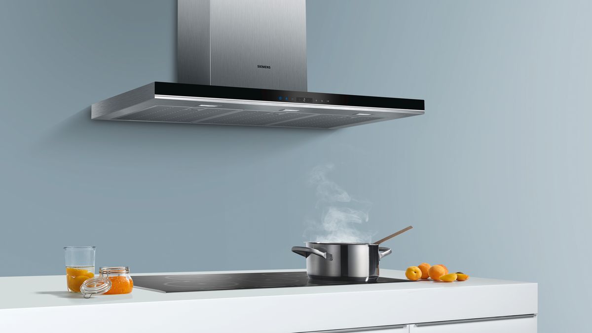 iQ700 Wall-mounted cooker hood 90 cm Stainless steel LC98BA572B LC98BA572B-4