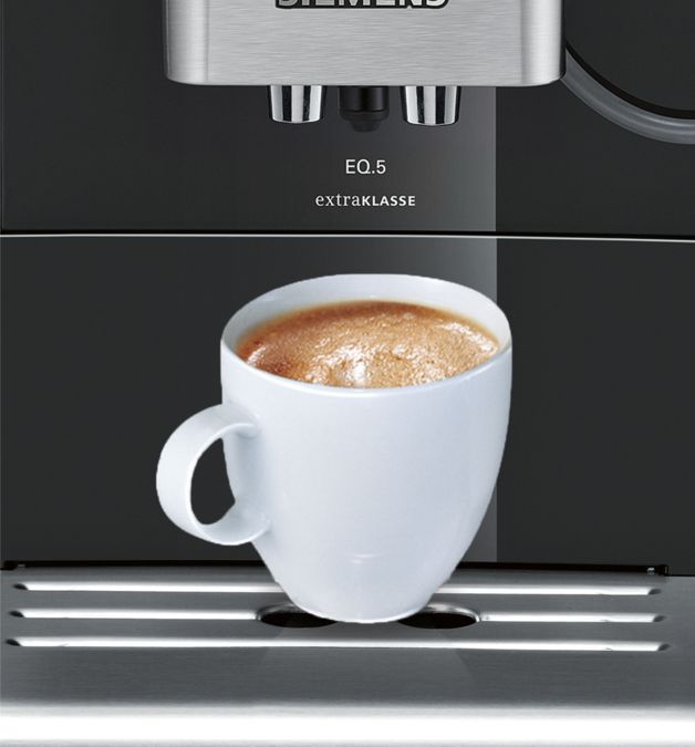 EQ.5 Extraklasse Kaffeevollautomat Klavierlack-Schwarz TE525F19DE TE525F19DE-4
