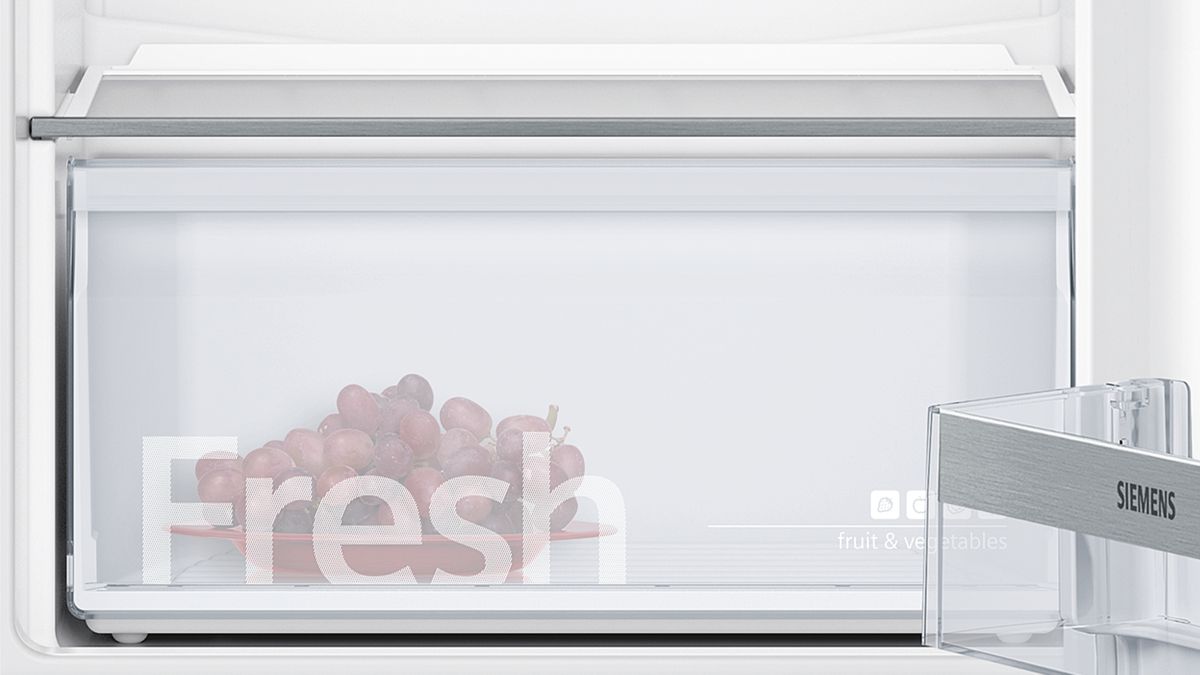 iQ300 Built-in fridge-freezer with freezer at bottom 177.2 x 54.1 cm flat hinge KI86NVF30G KI86NVF30G-5