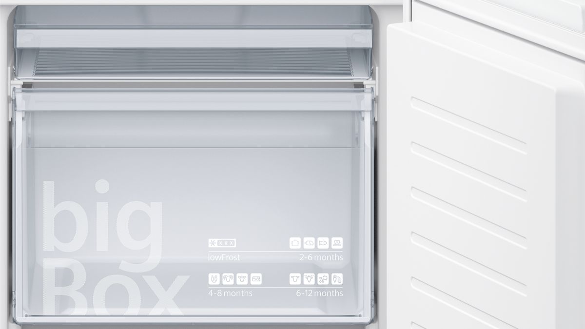 iQ300 Built-in fridge-freezer with freezer at bottom 177.2 x 54.1 cm KI86VVF30G KI86VVF30G-7